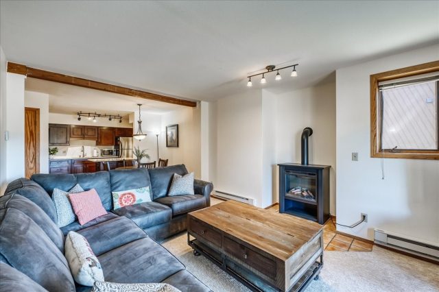 Condo in Tyra Summit Condo, Breckenridge, CO — photo 4 (MLS S1063905)