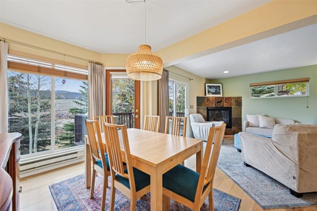 1109 Royal Coachman Boulevard photo 13