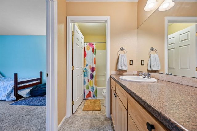 1109 Royal Coachman Boulevard photo 27