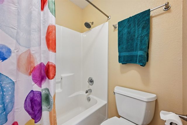 1109 Royal Coachman Boulevard photo 28