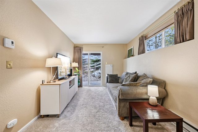 1109 Royal Coachman Boulevard photo 31