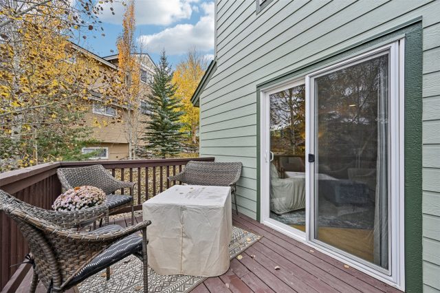 1109 Royal Coachman Boulevard photo 40