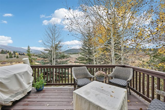 1109 Royal Coachman Boulevard photo 41