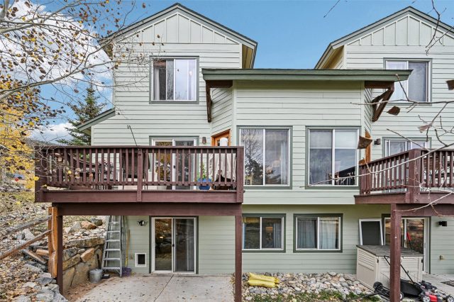 1109 Royal Coachman Boulevard photo 44