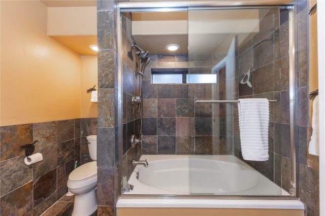 114 Park Forest Drive photo 14