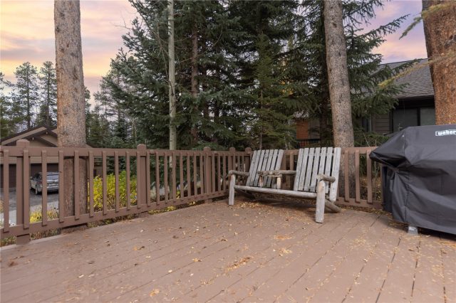 114 Park Forest Drive photo 16