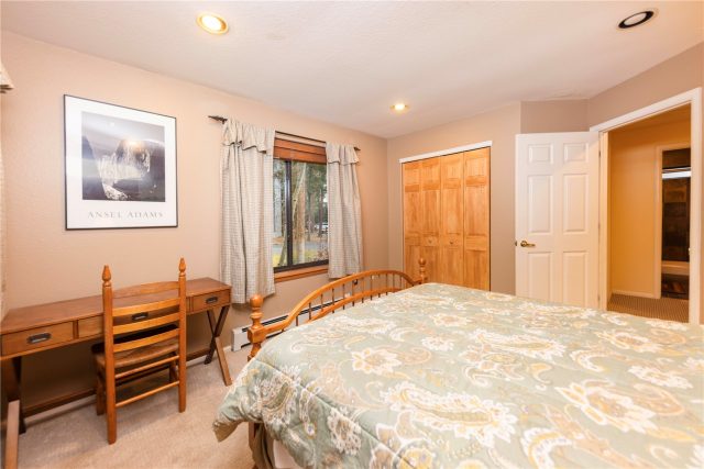114 Park Forest Drive photo 22