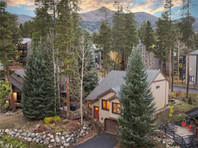 Home in Park Forest Estates, Breckenridge — photo 2 Home in Park Forest Estates, Breckenridge, CO — photo 2 (MLS S1063977)