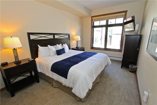 172 Beeler Place 102 B photo 8
