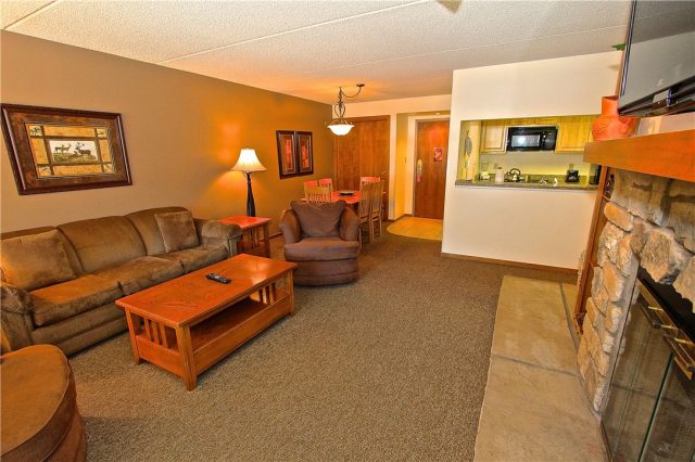 Timeshare in Village Square Condo, Copper Mountain — photo 5 Timeshare in Village Square Condo, Copper Mountain, CO — photo 5 (MLS S1064020)