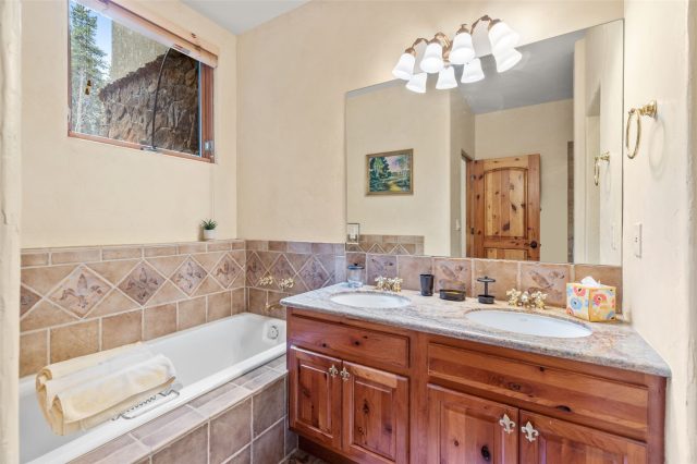 211 Tarnwood Drive photo 32