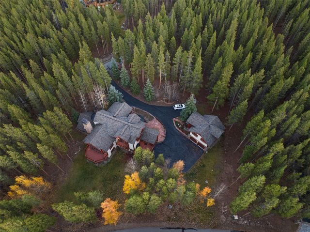 211 Tarnwood Drive photo 9