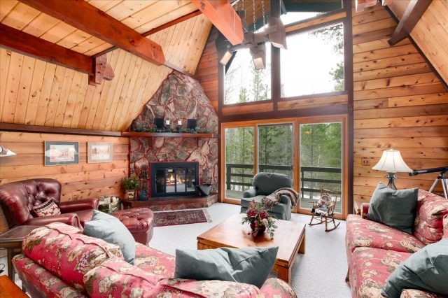522 Wellington Road photo 7