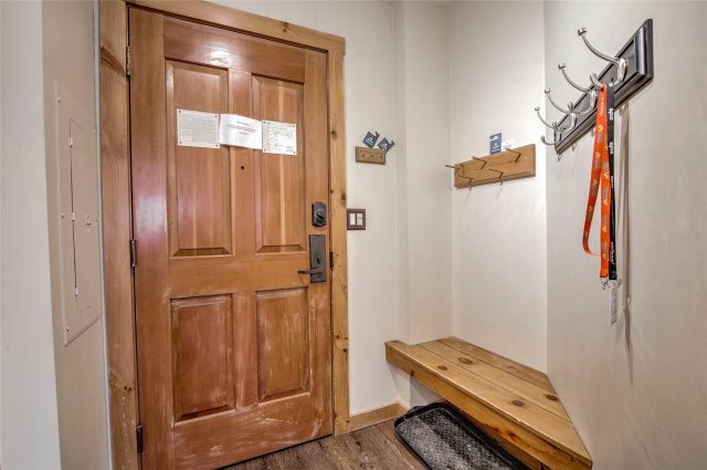 100 Dercum Square 8380 photo 12