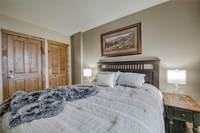 100 Dercum Square 8380 photo 13