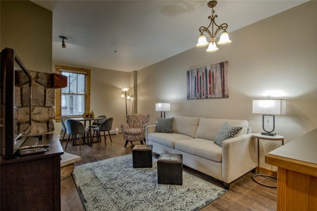 100 Dercum Square 8380 photo 17