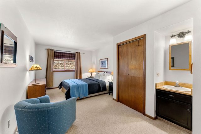10500 Ryan Gulch Road J-106 photo 17