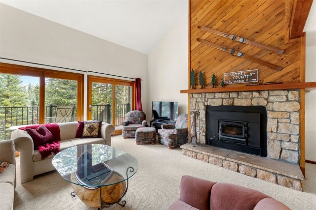 Townhome in Buffalo Ridge Condo, Silverthorne, CO — photo 2 (MLS S1064158)