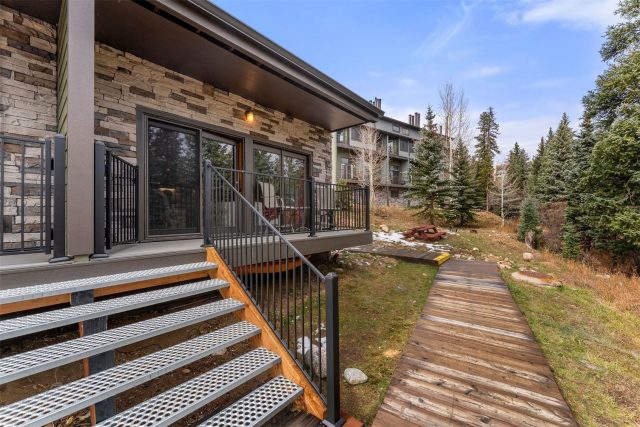 Townhome in Buffalo Ridge Condo, Silverthorne, CO — photo 4 (MLS S1064158)