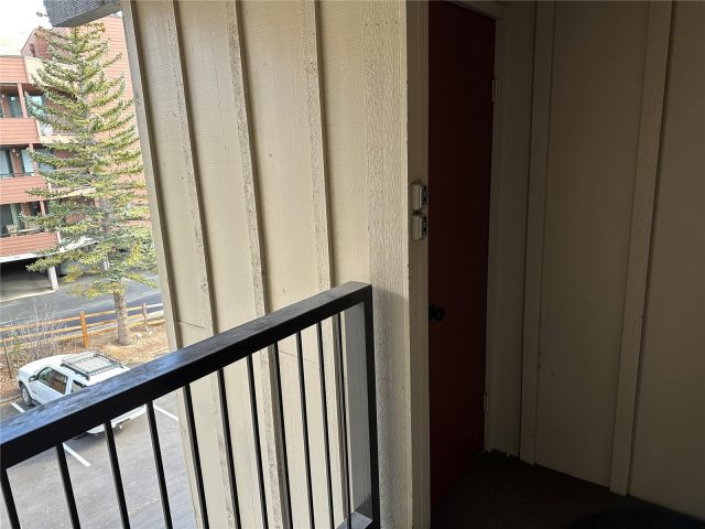 176 E La Bonte Street 306 photo 46