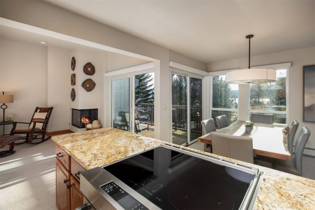 176 E La Bonte Street 306 photo 6