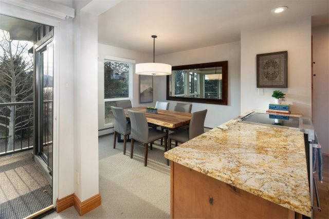 176 E La Bonte Street 306 photo 8