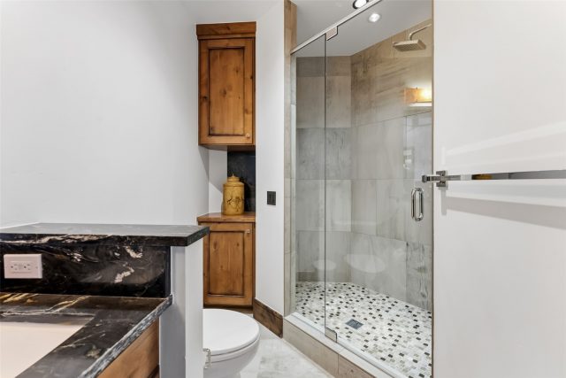 111 Brooks Snider Road photo 18