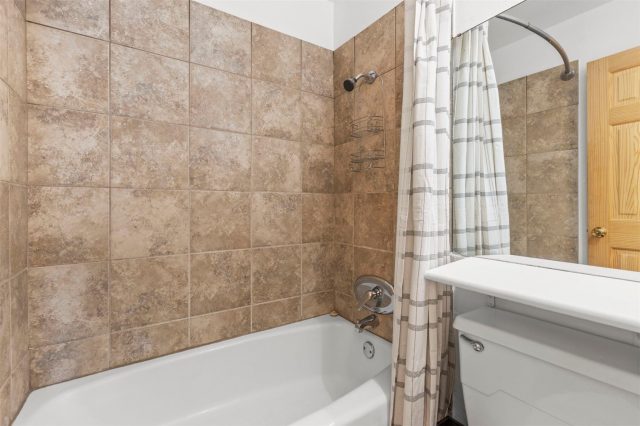 326 N Main Street 42w photo 27
