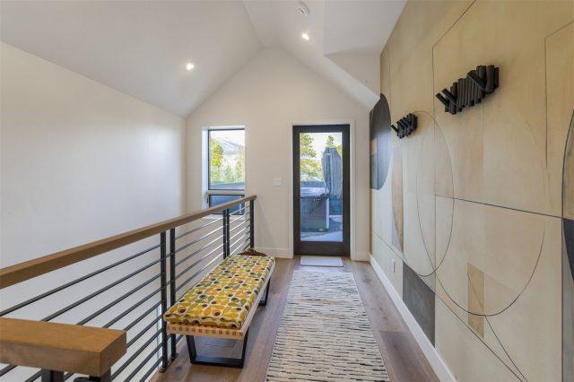 212 Frisco Street photo 17