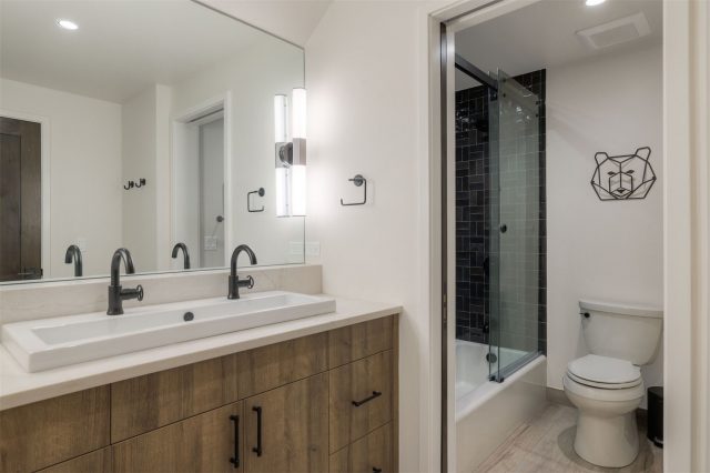 212 Frisco Street photo 27