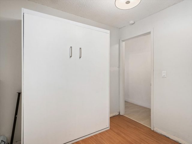 550 S French Street G1 photo 14