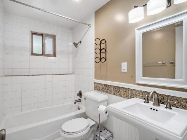 550 S French Street G1 photo 15