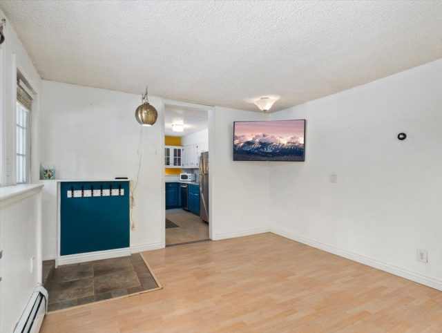 550 S French Street G1 photo 22