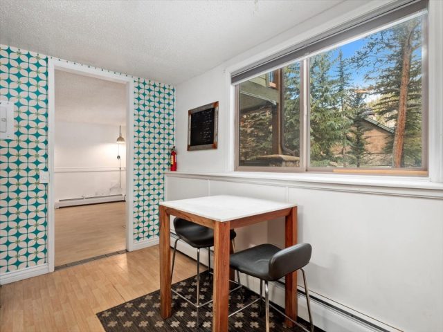 550 S French Street G1 photo 8