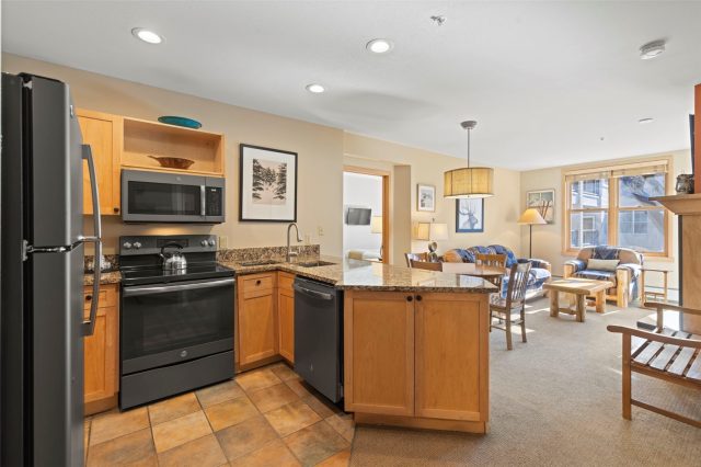 Condo in Silver Mill Condominiums, Keystone, CO — photo 5 (MLS S1064403)