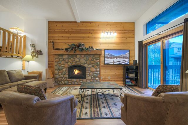270 Primrose Path 33 photo 15