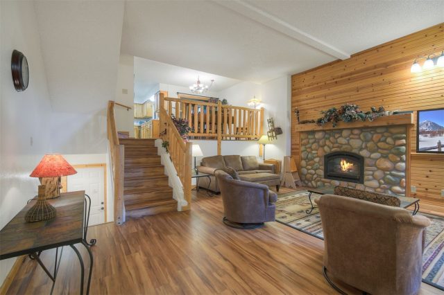 270 Primrose Path 33 photo 8