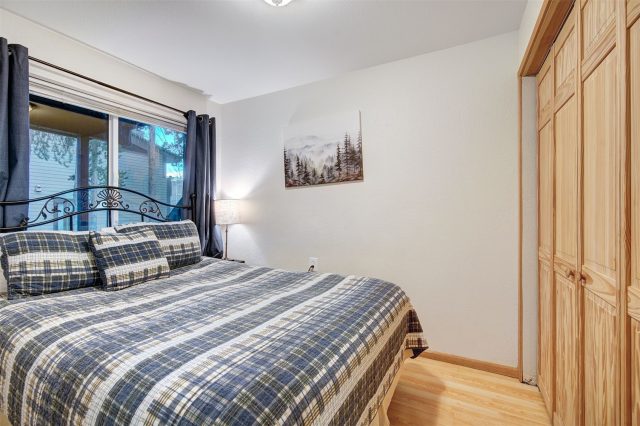 270 Primrose Path 33b photo 13