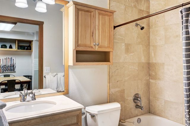 270 Primrose Path 33b photo 15