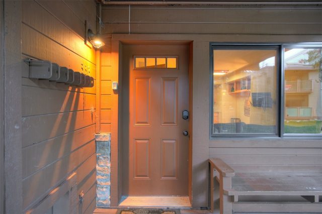 Condo in Winterpoint Townhomes, Breckenridge — photo 4 Condo in Winterpoint Townhomes, Breckenridge, CO — photo 4 (MLS S1064412)