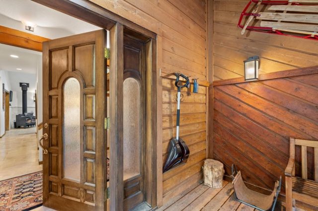 82 Lenawee Lane photo 35