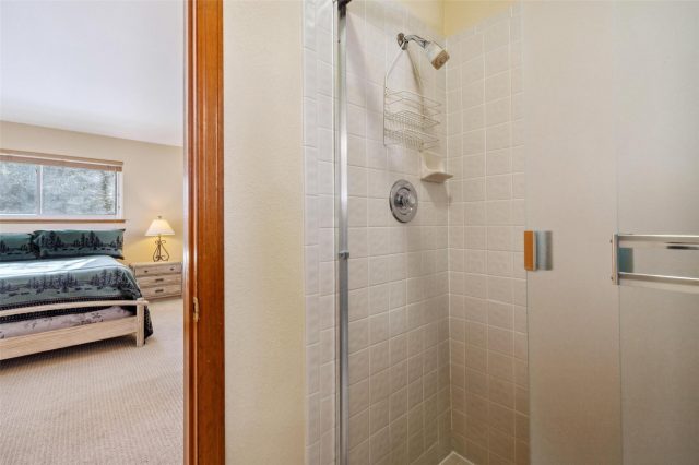 723 Hunters Circle 0 photo 15