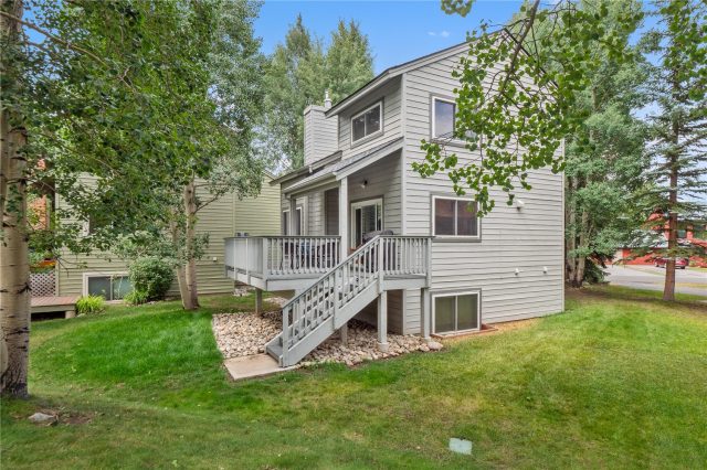 723 Hunters Circle 0 photo 26
