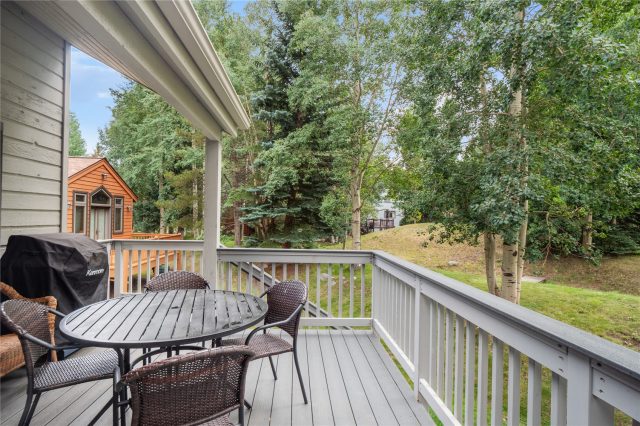 723 Hunters Circle 0 photo 30