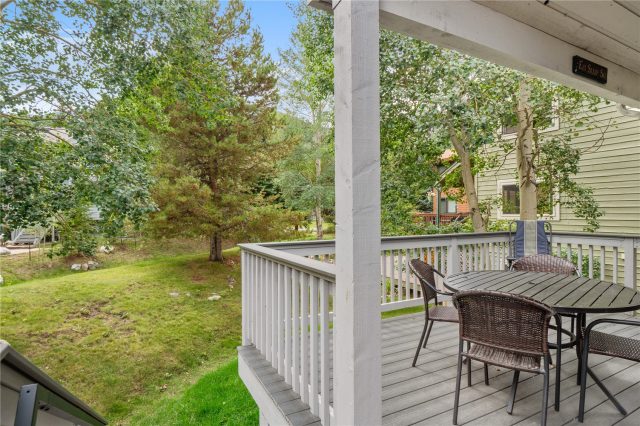 723 Hunters Circle 0 photo 32