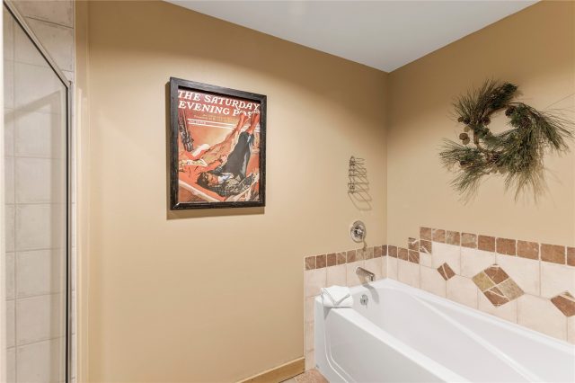 910 Copper Road 219 photo 19