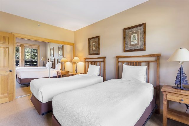910 Copper Road 219 photo 21