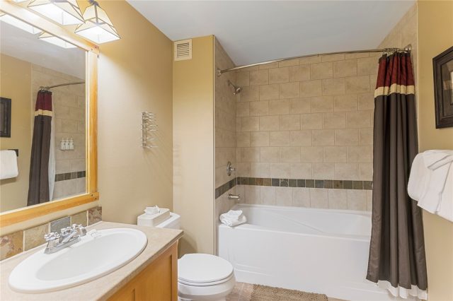 910 Copper Road 219 photo 23