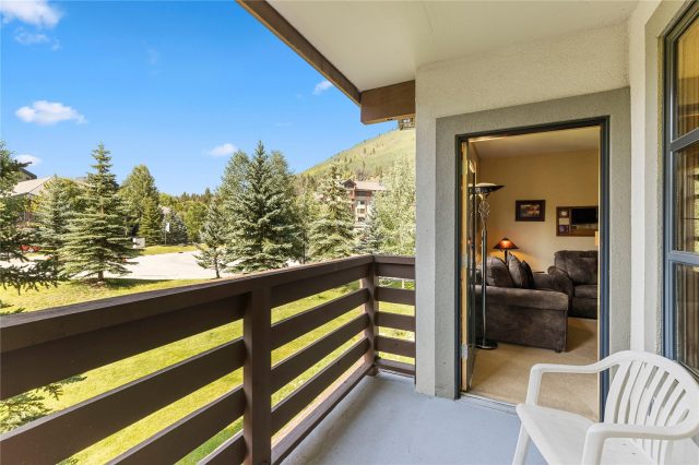 910 Copper Road 219 photo 25