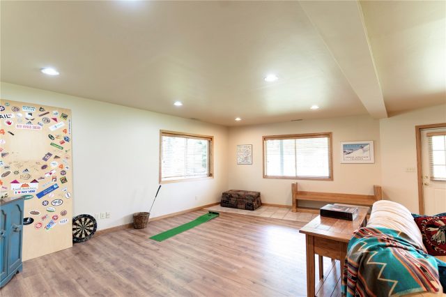 109 Janes Way photo 17